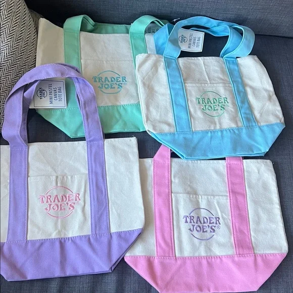 NWT Set Of 4 Trader Joes Mini Tote Bags pastel colors so pretty! - Picture 5 of 5